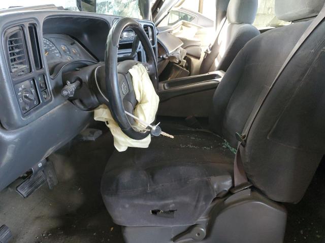 Photo 7 from auction – 2004 CHEVROLET SILVERADO with VIN 1GCGC23U94F259010