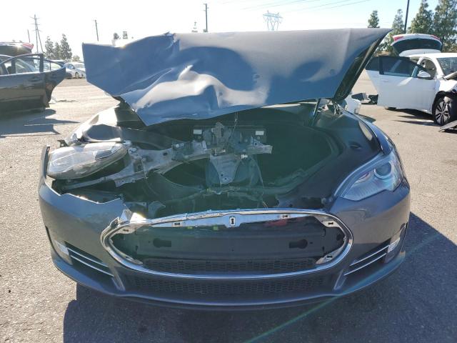 Photo 5 from auction – 2013 TESLA MODEL S with VIN 5YJSA1DNXDFP15537