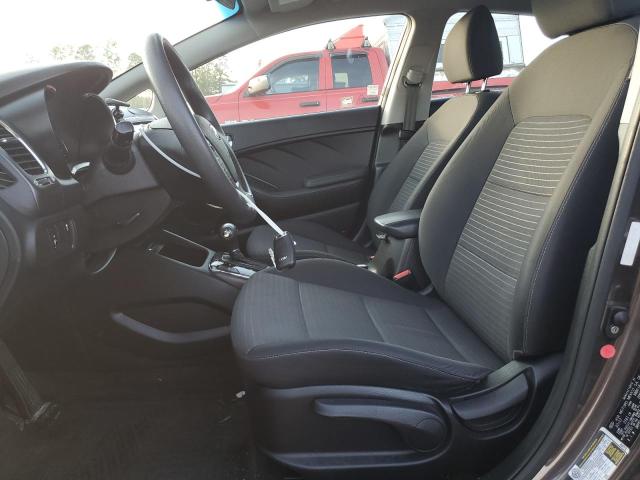Photo 7 from auction – 2018 KIA FORTE LX with VIN 3KPFL4A76JE171817