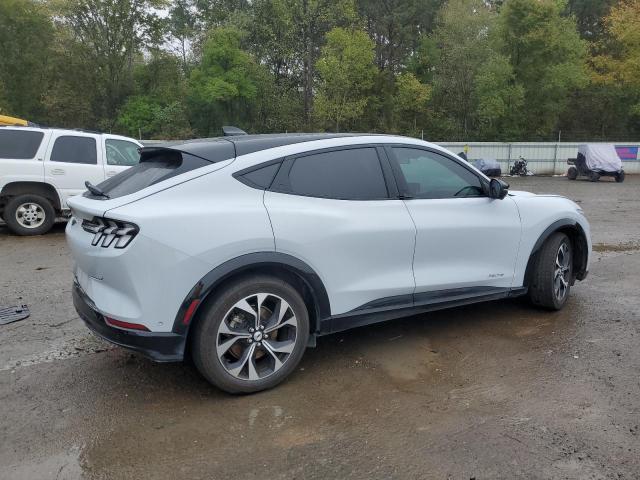 Photo 3 from auction – 2022 FORD MUSTANG MA with VIN 3FMTK3RM2NMA40269