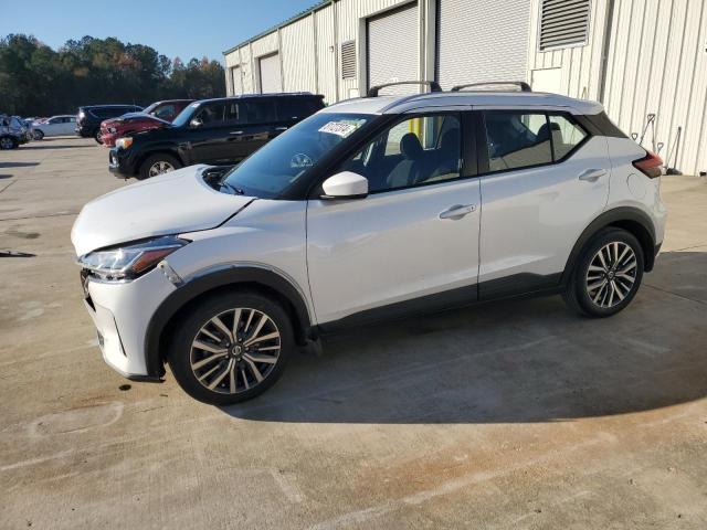 NISSAN KICKS SV 2021 with VIN 3N1CP5CVXML499799 - Photo from auction
