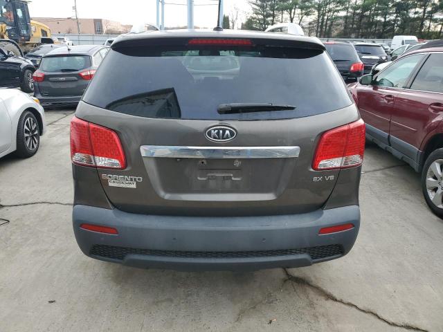 Photo 6 from auction – 2013 KIA SORENTO EX with VIN 5XYKUDA22DG382021