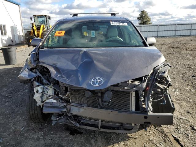 Photo 5 from auction – 2011 TOYOTA SIENNA XLE with VIN 5TDYK3DC5BS091320