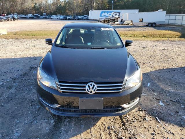 Photo 5 from auction – 2014 VOLKSWAGEN PASSAT S with VIN 1VWAT7A31EC115674