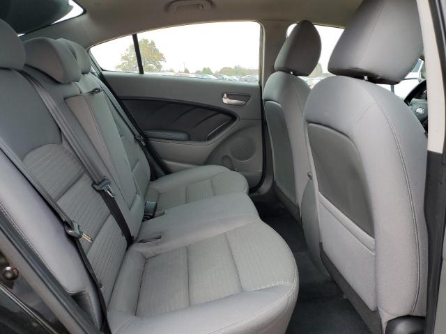 Photo 10 from auction – 2017 KIA FORTE LX with VIN 3KPFL4A7XHE015807