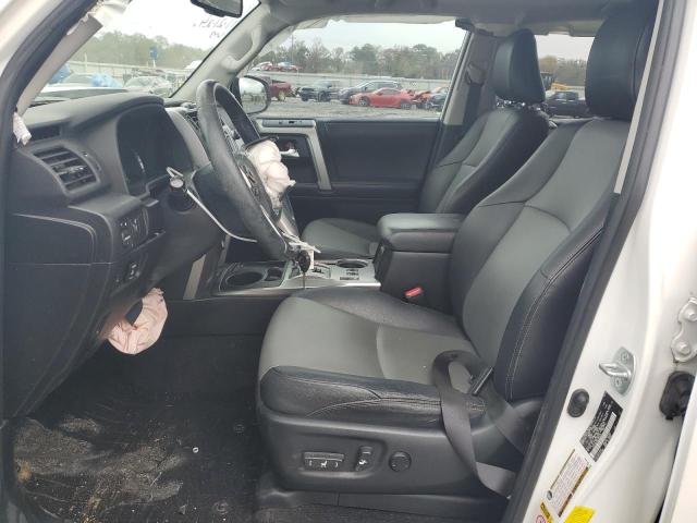 Photo 7 from auction – 2015 TOYOTA 4RUNNER SR with VIN JTEZU5JR8F5085151
