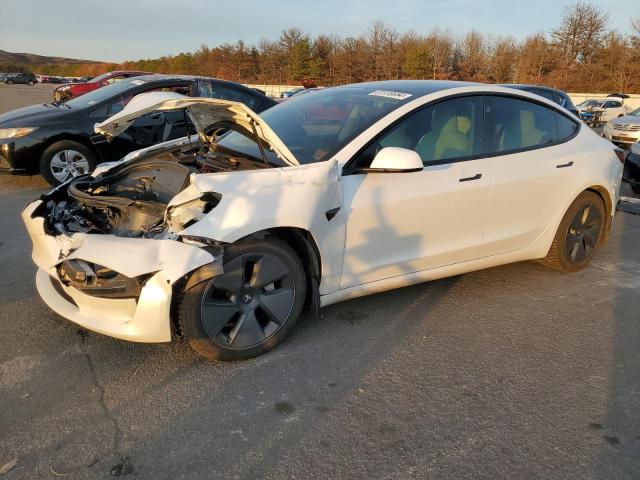 TESLA MODEL 3 2022 with VIN 5YJ3E1EA1NF109985 - Photo from auction