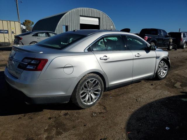 Photo 3 from auction – 2015 FORD TAURUS LIM with VIN 1FAHP2F88FG110209