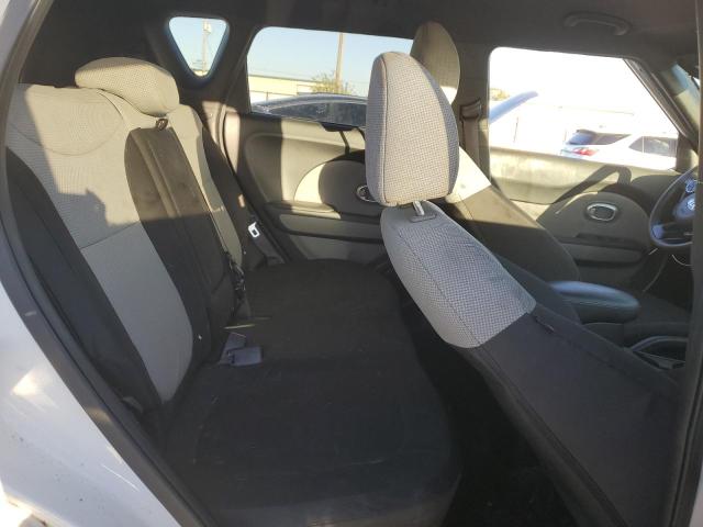 Photo 11 from auction – 2014 KIA SOUL with VIN KNDJN2A22E7064721