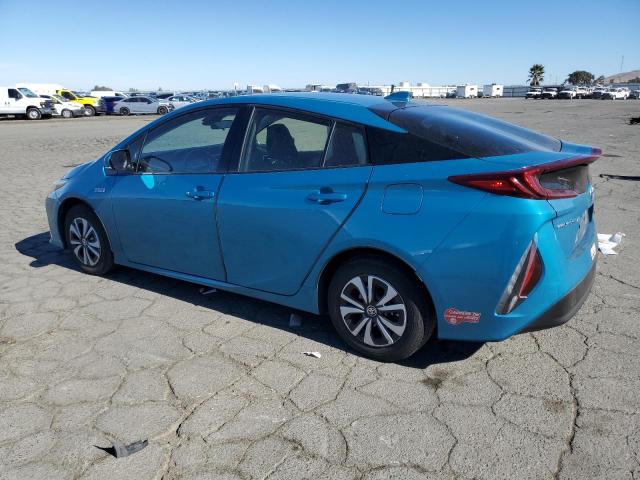 Photo 2 from auction – 2018 TOYOTA PRIUS PRIM with VIN JTDKARFP1J3088376