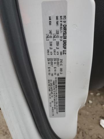 Photo 14 from auction – 2015 CHRYSLER TOWN & COU with VIN 2C4RC1HG4FR514695