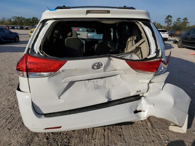 Photo 6 from auction – 2013 TOYOTA SIENNA LE with VIN 5TDKK3DC6DS344797