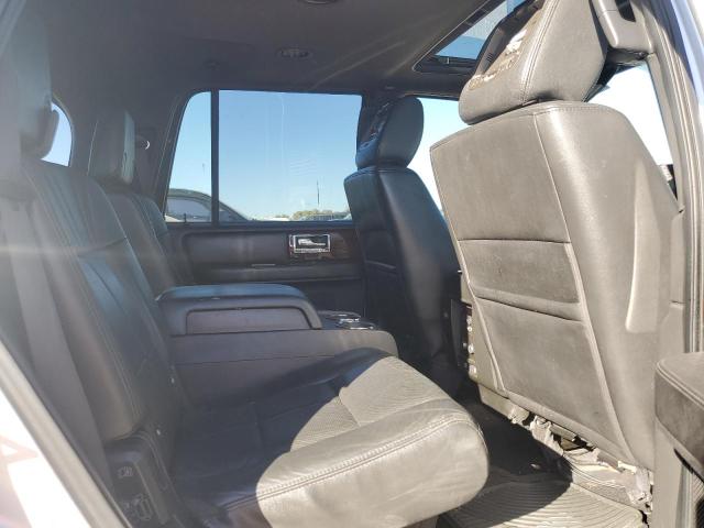 Photo 11 from auction – 2012 LINCOLN NAVIGATOR with VIN 5LMJJ2H50CEL00280