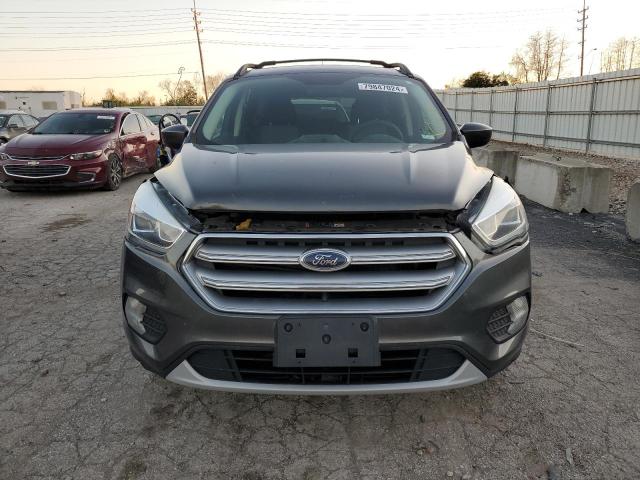 Photo 5 from auction – 2017 FORD ESCAPE SE with VIN 1FMCU9GD0HUC86009