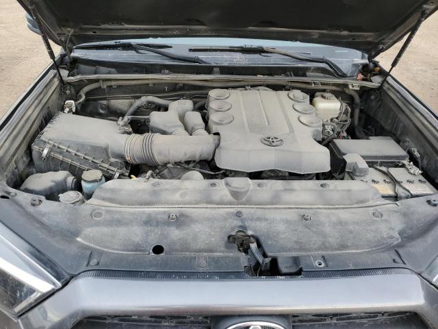 Photo 12 from auction – 2018 TOYOTA 4RUNNER SR with VIN JTEBU5JR4J5580179
