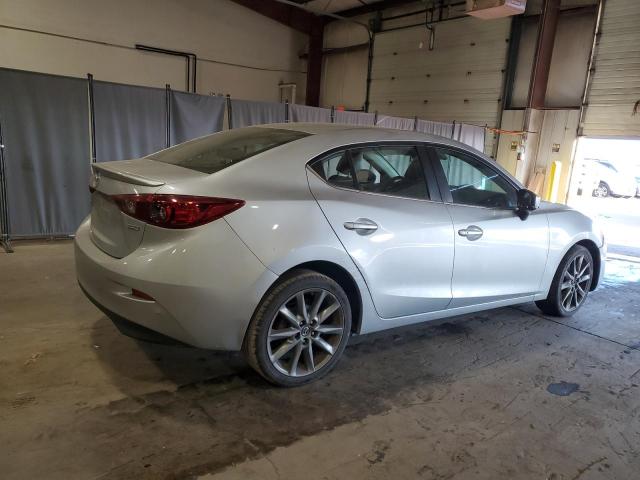 Photo 3 from auction – 2018 MAZDA 3 TOURING with VIN 3MZBN1V38JM197983