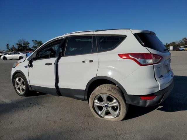 Foto 2 de la subasta – 2016 FORD ESCAPE S con VIN 1FMCU0F77GUB11889