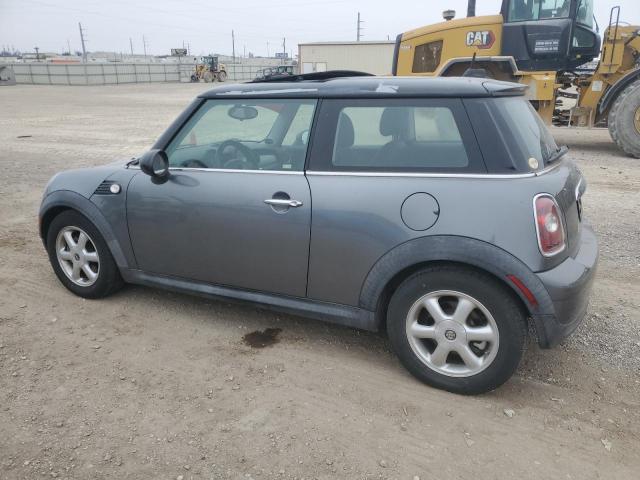 Photo 2 from auction – 2010 MINI COOPER with VIN WMWMF3C58ATZ66196