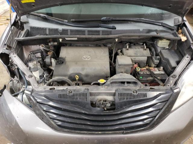 Photo 12 from auction – 2015 TOYOTA SIENNA with VIN 5TDZK3DC5FS654053
