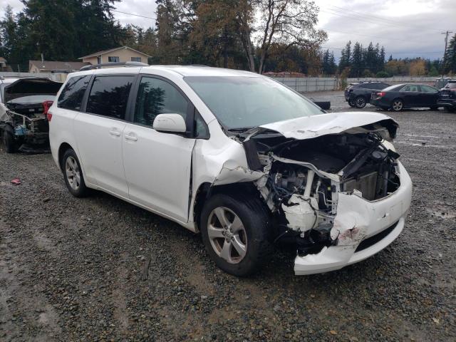 Photo 4 from auction – 2015 TOYOTA SIENNA LE with VIN 5TDKK3DC5FS636766