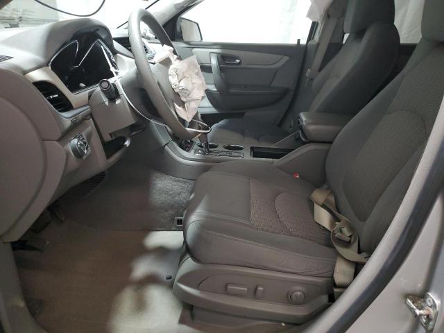 Photo 7 from auction – 2017 CHEVROLET TRAVERSE L with VIN 1GNKVFKDXHJ102352