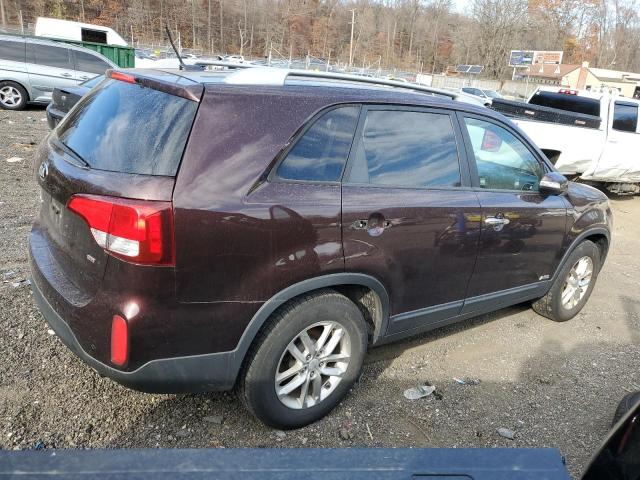 Photo 3 from auction – 2015 KIA SORENTO LX with VIN 5XYKTCA63FG585258