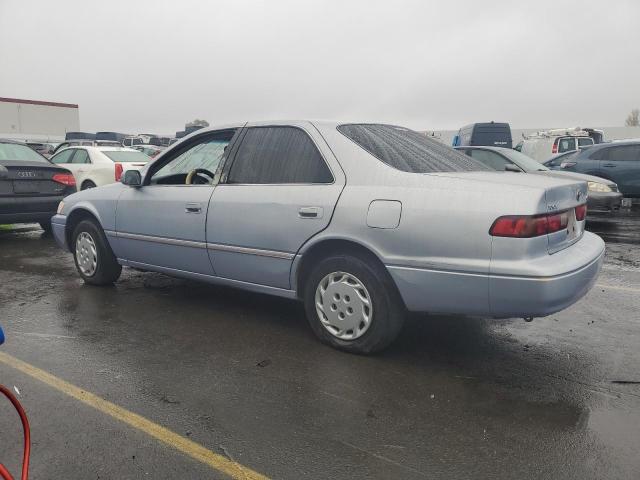 Photo 2 from auction – 1997 TOYOTA CAMRY LE with VIN JT2BG22K2V0023178