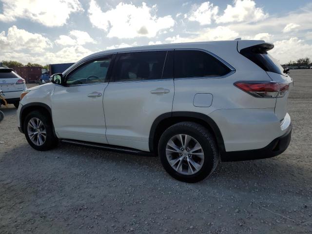 Photo 2 from auction – 2015 TOYOTA HIGHLANDER with VIN 5TDZKRFH4FS038291