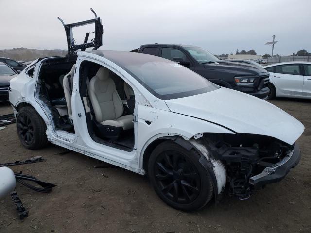 Photo 4 from auction – 2022 TESLA MODEL X with VIN 7SAXCBE63NF336994