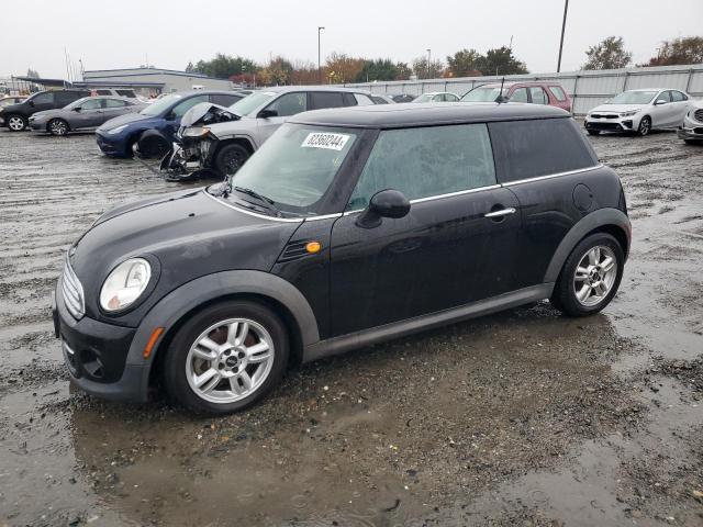 MINI COOPER 2013 with VIN WMWSU3C57DT688831 - Photo from auction
