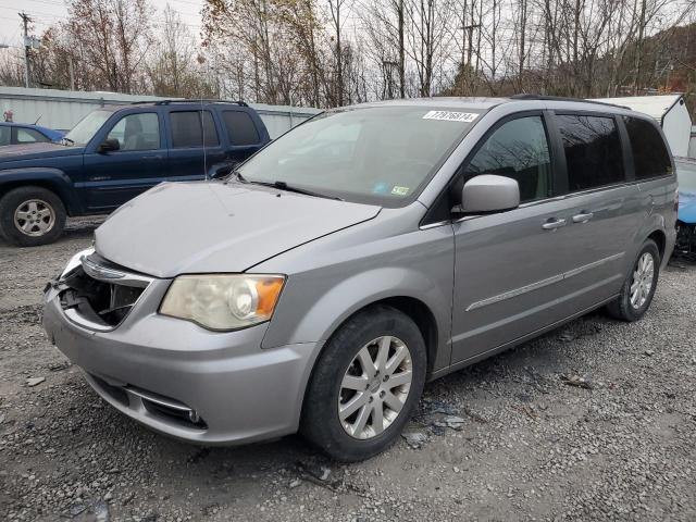 CHRYSLER TOWN & COU 2013 with VIN 2C4RC1BGXDR744165 - Photo from auction