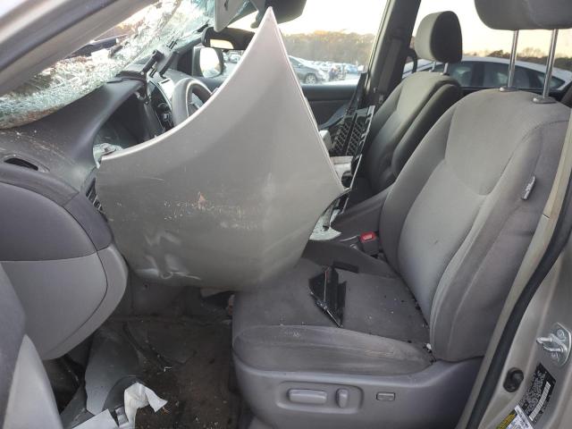 Photo 7 from auction – 2005 TOYOTA SIENNA CE with VIN 5TDZA23C25S280871