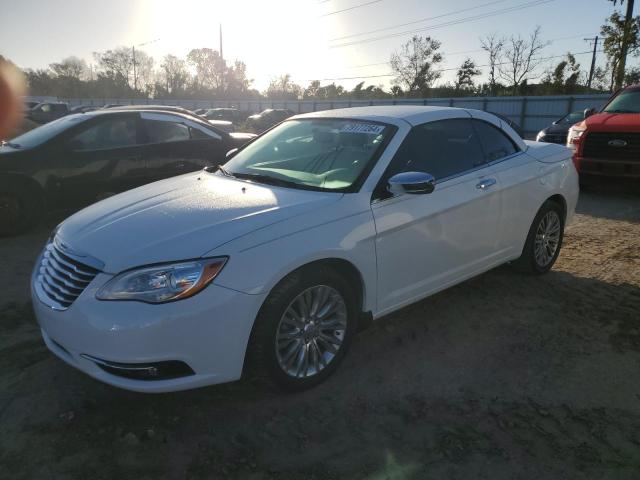 CHRYSLER 200 LIMITE 2013 with VIN 1C3BCBFG0DN650282 - Photo from auction