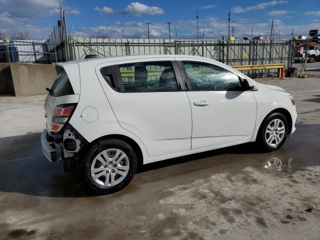 Photo 3 from auction – 2017 CHEVROLET SONIC with VIN 1G1JG6SH2H4169424