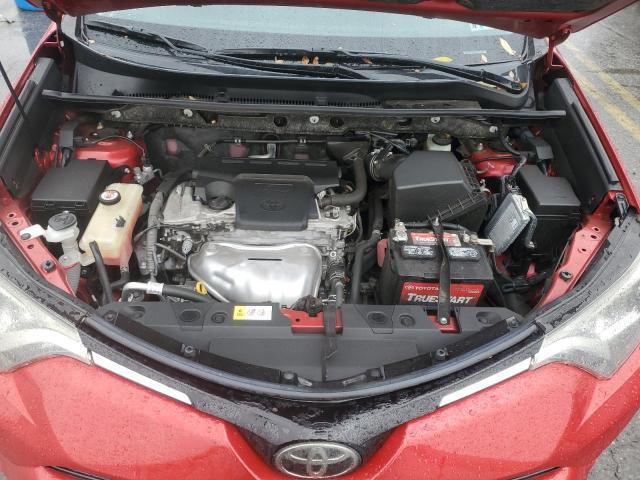 Photo 12 from auction – 2017 TOYOTA RAV4 XLE with VIN JTMRFREV1HJ161302