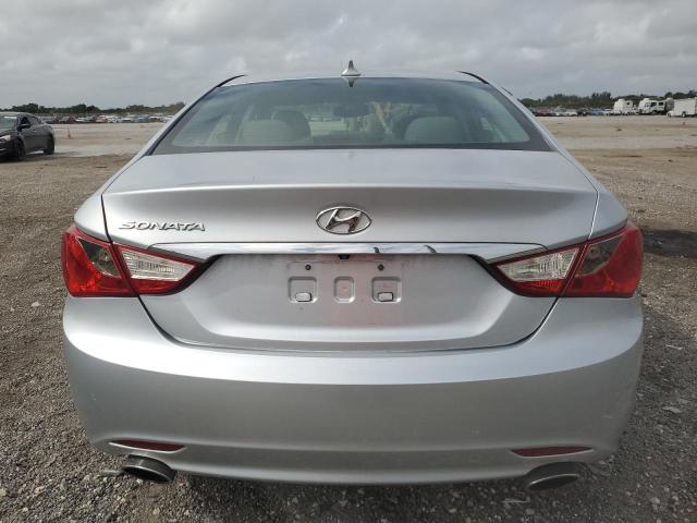 Photo 6 from auction – 2013 HYUNDAI SONATA SE with VIN 5NPEC4AC5DH777263