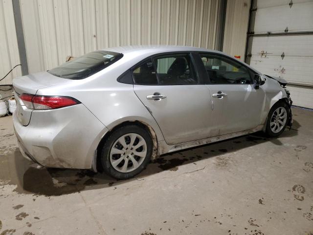 Photo 3 from auction – 2022 TOYOTA COROLLA LE with VIN 5YFBPMBE9NP336571
