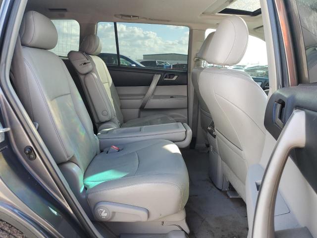 Photo 11 from auction – 2010 TOYOTA HIGHLANDER with VIN 5TDKK3EHXAS016644