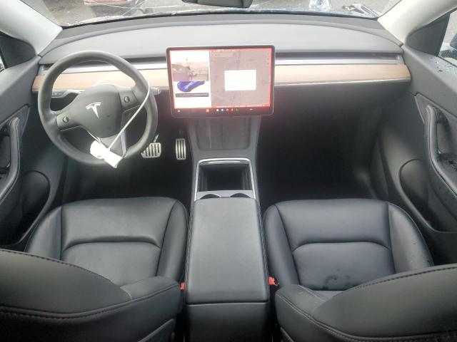 Снимка 8 от търг – 2022 TESLA MODEL Y с VIN 7SAYGDEF2NF400074