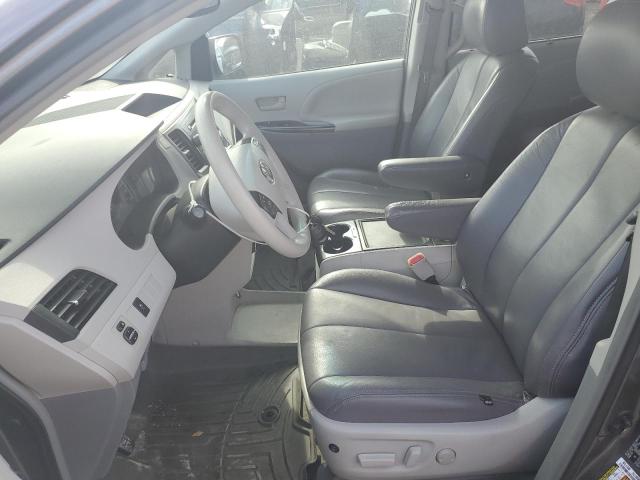 Photo 7 from auction – 2014 TOYOTA SIENNA LE with VIN 5TDJK3DC7ES073925