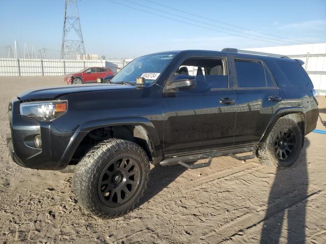 TOYOTA 4RUNNER SR 2017 z numerem VIN JTEZU5JR6H5162019 - Zdjęcie z aukcji