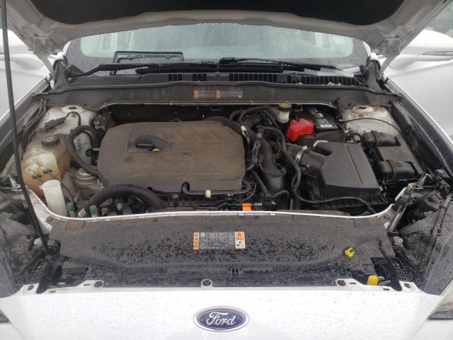 Photo 11 from auction – 2017 FORD FUSION SE with VIN 3FA6P0HD6HR165999