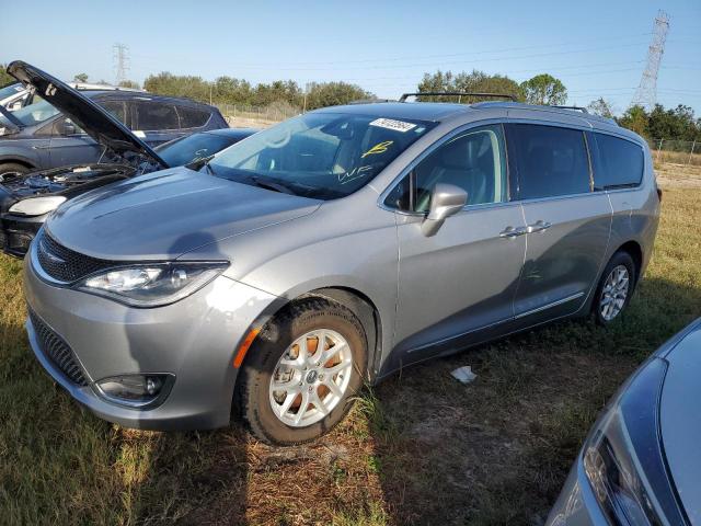 CHRYSLER PACIFICA T 2020 with VIN 2C4RC1BG4LR123504 - Photo from auction
