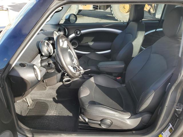 Photo 7 from auction – 2010 MINI COOPER S C with VIN WMWMM3C51ATP93823
