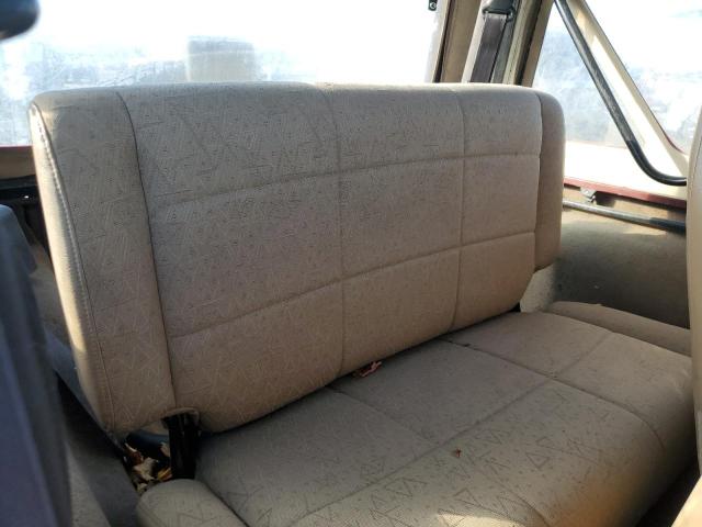 Photo 10 from auction – 2001 JEEP WRANGLER with VIN 1J4FA49SX1P360978