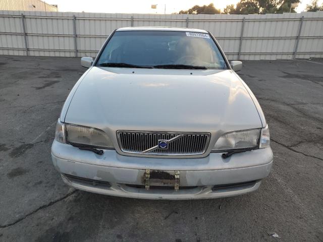 Photo 5 from auction – 2000 VOLVO V70 BASE with VIN YV1LW61JXY2644752