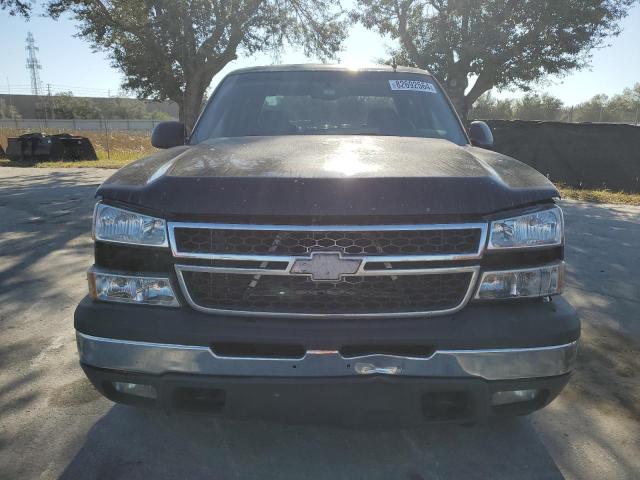 Photo 5 from auction – 2006 CHEVROLET silverado with VIN 2GCEK13T061125430