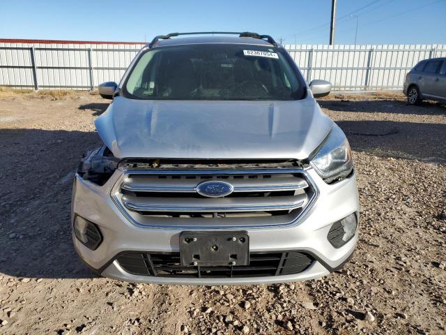 Photo 5 from auction – 2017 FORD ESCAPE SE with VIN 1FMCU9GD2HUC69177