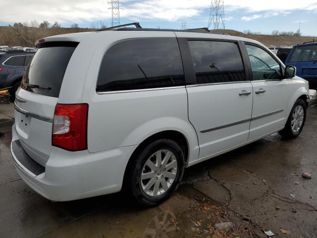 Photo 3 from auction – 2015 CHRYSLER TOWN & COU with VIN 2C4RC1BG3FR596346