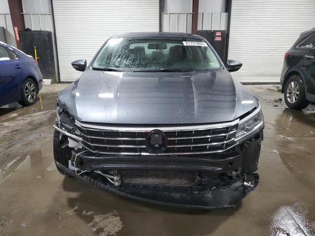 Photo 5 from auction – 2017 VOLKSWAGEN PASSAT SE with VIN 1VWBT7A35HC001072